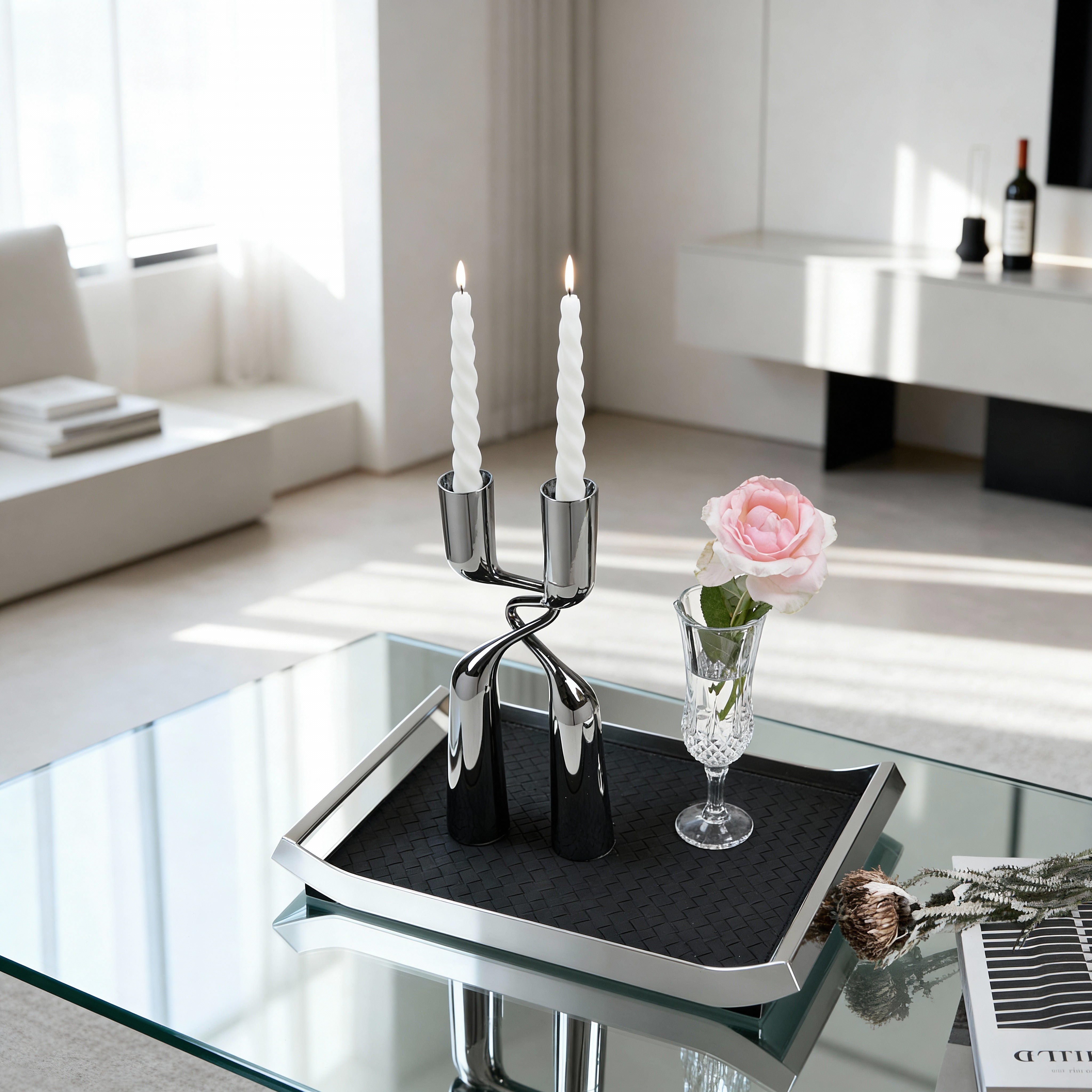 The Loop Candle Set – Modern candle display set by Eloré with stainless candle holders and elegant wood base