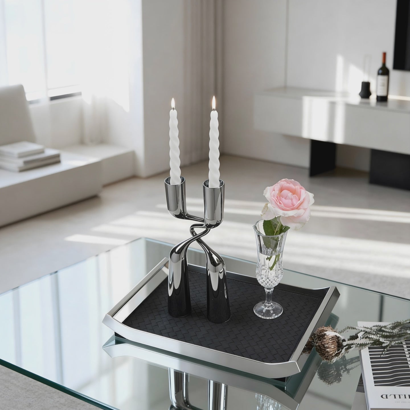 The Loop Candle Set – product video showcasing the modern candle display set by Eloré
